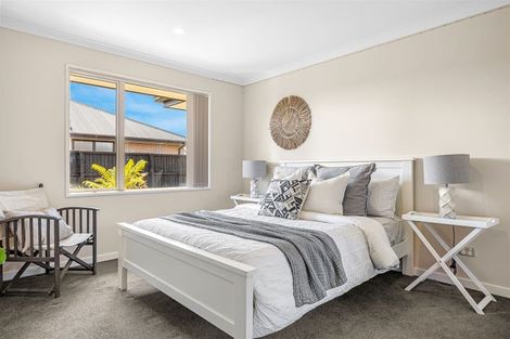 Photo of property in 9 Central Avenue, Prebbleton, 7604