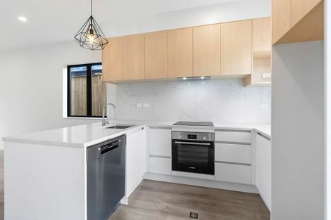 Photo of property in 19/12 Arney Road, Ranui, Auckland, 0612
