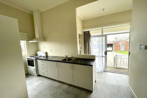 Photo of property in 2/1028 Fitzroy Avenue, Mahora, Hastings, 4120
