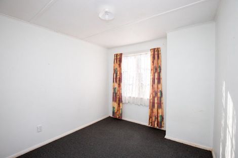 Photo of property in 11 Hayward Road, Ngatea, 3503
