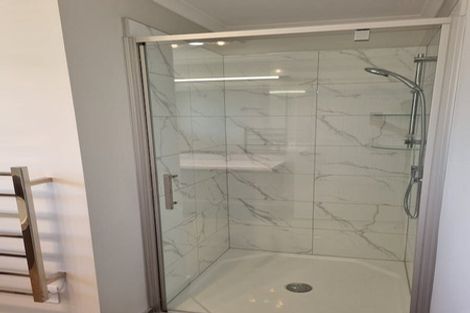 Photo of property in 62 Hokioi Drive, Kenepuru, Porirua, 5022