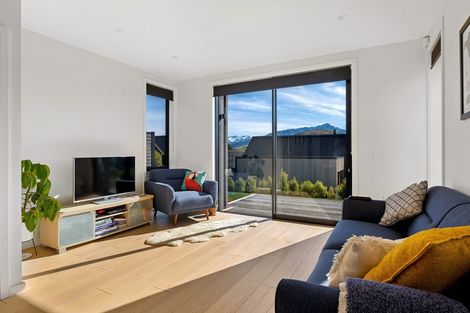 Photo of property in 6 Mckenzies Shute, Jacks Point, Queenstown, 9371