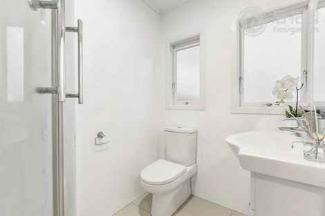 Photo of property in 24a Poruru Close, Papakura, 2110