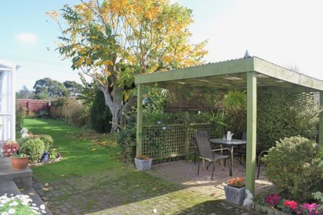 Photo of property in 84 Kirk Street, Otaki, 5512