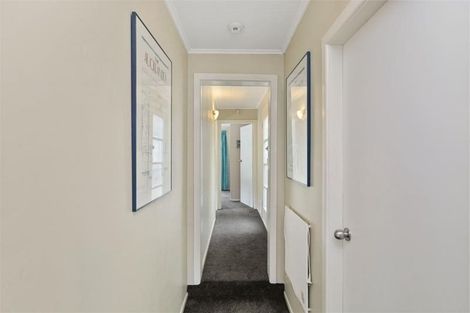 Photo of property in 1 Rangoon Street, Khandallah, Wellington, 6035