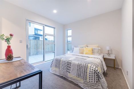 Photo of property in 11 Habitat Place, Hobsonville, Auckland, 0616