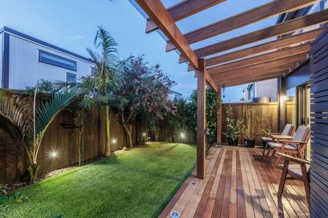 Photo of property in 28 Liquidambar Drive, Hobsonville, Auckland, 0616