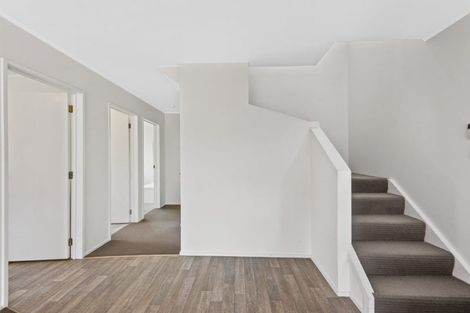 Photo of property in 30 Forest Hill Road, Henderson, Auckland, 0612