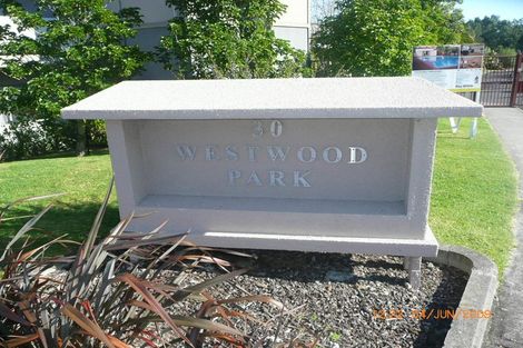Photo of property in 8d/30 Westward Ho, Glen Eden, Auckland, 0602