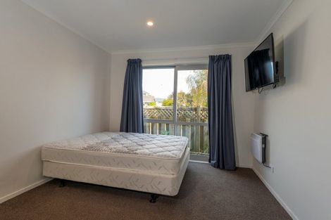 Photo of property in 1/9 Hibiscus Avenue, Hamilton Lake, Hamilton, 3204