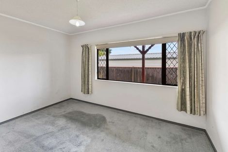 Photo of property in 3 Tukapa Street, Westown, New Plymouth, 4310