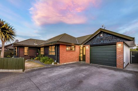 Photo of property in 2/45 Brunswick Street, Hutt Central, Lower Hutt, 5010