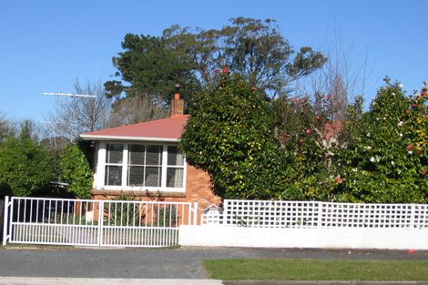 Photo of property in 21 Maeroa Road, Beerescourt, Hamilton, 3200