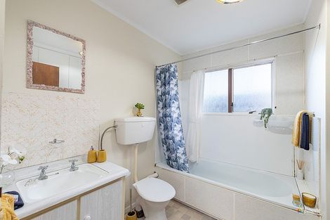 Photo of property in 10f3 Tuapapa Street, Johnsonville, Wellington, 6037