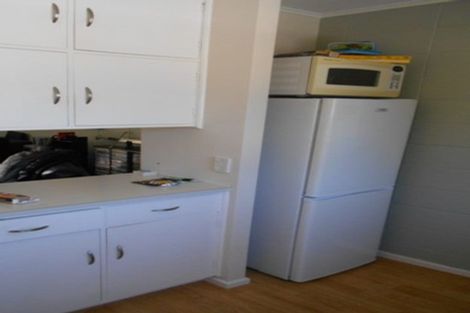 Photo of property in 169b Newlands Road, Newlands, Wellington, 6037