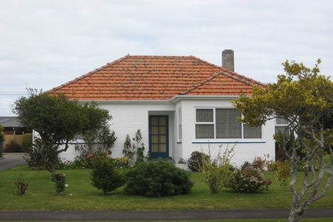 Photo of property in 22 Wrantage Street, Westown, New Plymouth, 4310