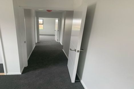 Photo of property in 184 Faringdon Boulevard, Rolleston, 7615