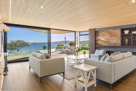 Photo of property in 2 Pataka Road, Taupo, 3330