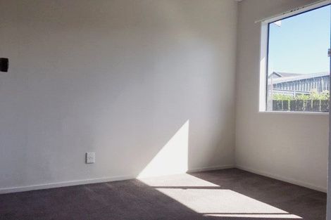 Photo of property in 7 Elvira Place, Ranui, Auckland, 0612