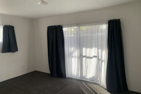 Photo of property in 2 Inverness Avenue, Hamilton East, Hamilton, 3216