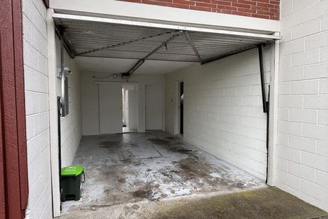 Photo of property in 2/772 Beach Road, Browns Bay, Auckland, 0630