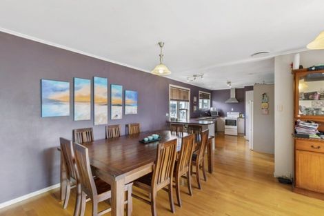 Photo of property in 1/69 Awaroa Road, Helensville, 0800