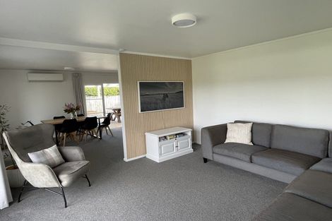 Photo of property in 18 Richmond Street, Cambridge, 3434