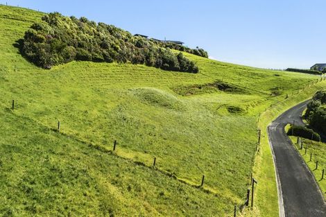 Photo of property in 19 Washer Road, Omata, New Plymouth, 4374