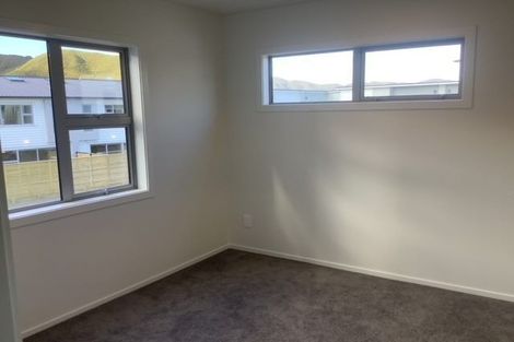 Photo of property in 47 Mcgrath Way, Taita, Lower Hutt, 5011