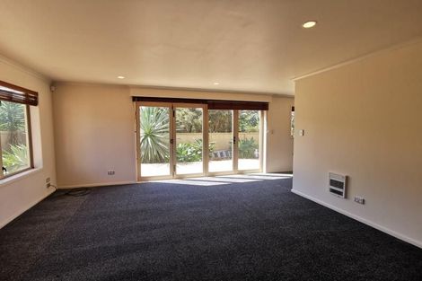 Photo of property in 50 Millennial Way, Orewa, 0931