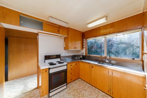 Photo of property in 14 Peter Hall Drive, Kelvin Grove, Palmerston North, 4414
