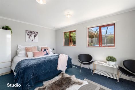 Photo of property in 8 Creamer Avenue, Belmont, Auckland, 0622