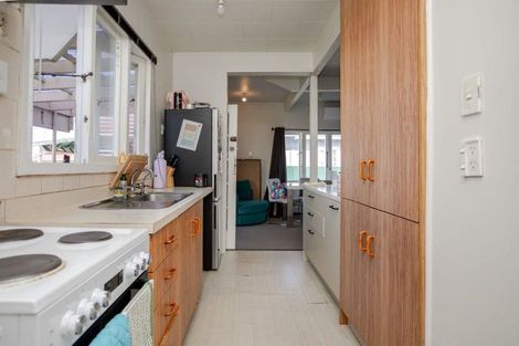 Photo of property in 24 Thyra Street, Dannevirke, 4930