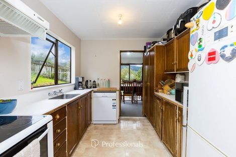 Photo of property in 8 Sunbrae Drive, Silverstream, Upper Hutt, 5019