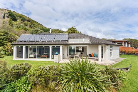 Photo of property in 35 Kotare Street, Hilltop, Taupo, 3330