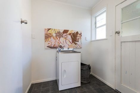Photo of property in 2 Forth Terrace, Roslyn, Palmerston North, 4414