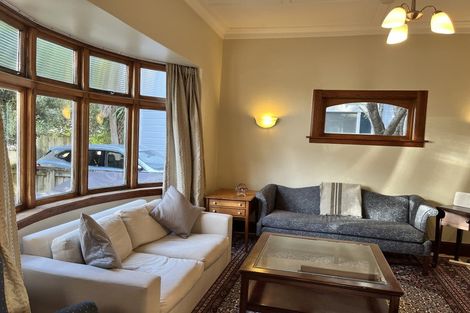 Photo of property in 1/184 The Parade, Island Bay, Wellington, 6023