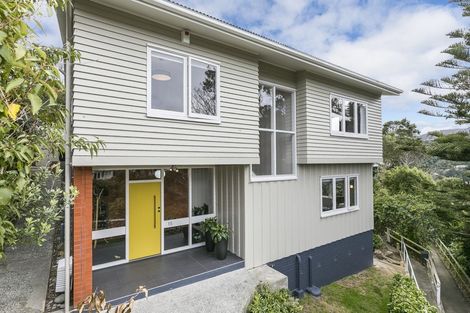 Photo of property in 15 Oban Street, Wadestown, Wellington, 6012