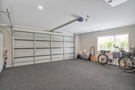 Photo of property in 10 Austin Drive, Whitianga, 3510