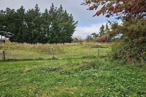 Photo of property in 74 Riverbank Road, Inch Clutha, Kaitangata, 9281
