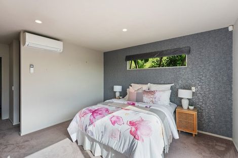 Photo of property in 14 Charlotte Way, Raumati South, Paraparaumu, 5032