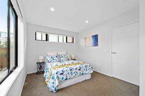 Photo of property in 8 Orca Drive, Stanmore Bay, Whangaparaoa, 0932