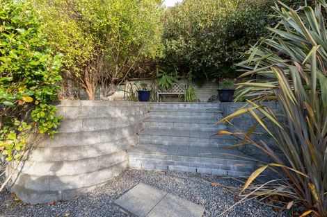 Photo of property in 16 Neston Grove, Churton Park, Wellington, 6037