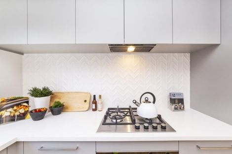 Photo of property in 66 Taikura Avenue, Red Beach, 0932