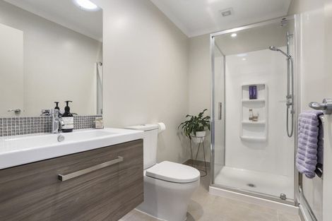 Photo of property in 28 Kanuka Road, Hobsonville, Auckland, 0616