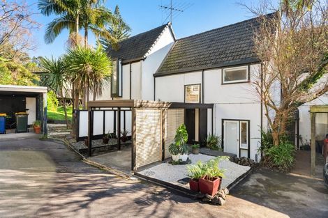 Photo of property in 8/65 Rangatira Road, Beach Haven, Auckland, 0626
