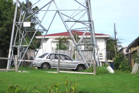 Photo of property in 3/13 Paton Avenue, Te Atatu South, Auckland, 0610