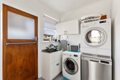 Photo of property in 20 Cook Street, Carters Beach, Westport, 7825