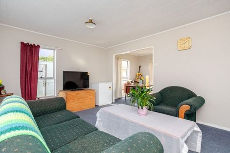 Photo of property in 323 High Street, Dannevirke, 4930