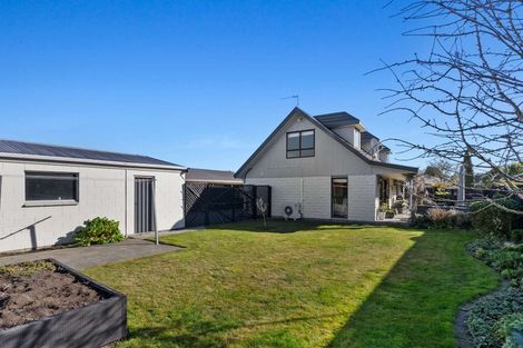 Photo of property in 5 Jacaranda Place, Parklands, Christchurch, 8083
